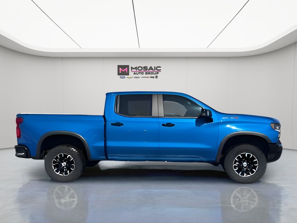Used 2023 Chevrolet Silverado 1500 ZR2 with VIN 3GCUDHEL4PG144728 for sale in Zumbrota, Minnesota