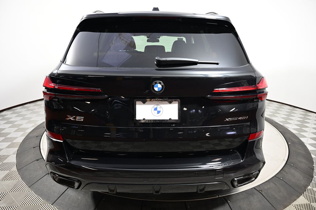 Thumbnail: 2026 BMW X5 - 4