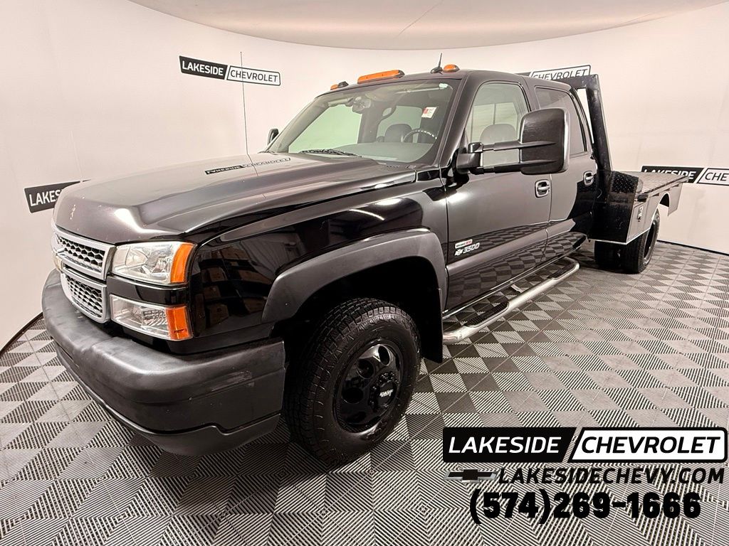 2005 Chevrolet Silverado 3500 LT Crew Cab LB DRW 4WD