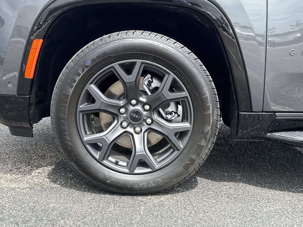 2026 Jeep Grand Wagoneer Limited Altitude Gray at Texan Dodge Chrysler Jeep Ram
