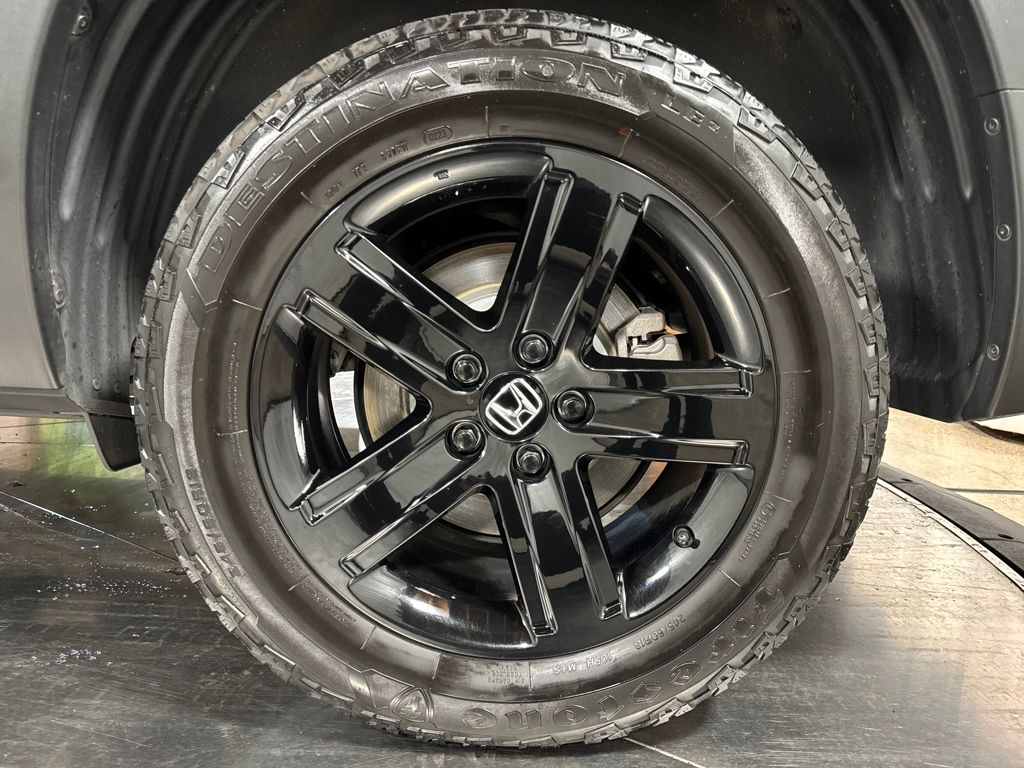 used 2023 Honda Ridgeline car, priced at $36,555