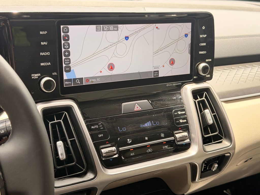 2022 Kia Sorento S Silver - Jim Hudson Acura - Image 34