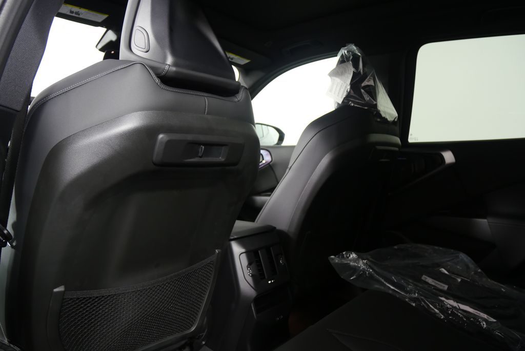 2025 BMW X3 3.0i 16