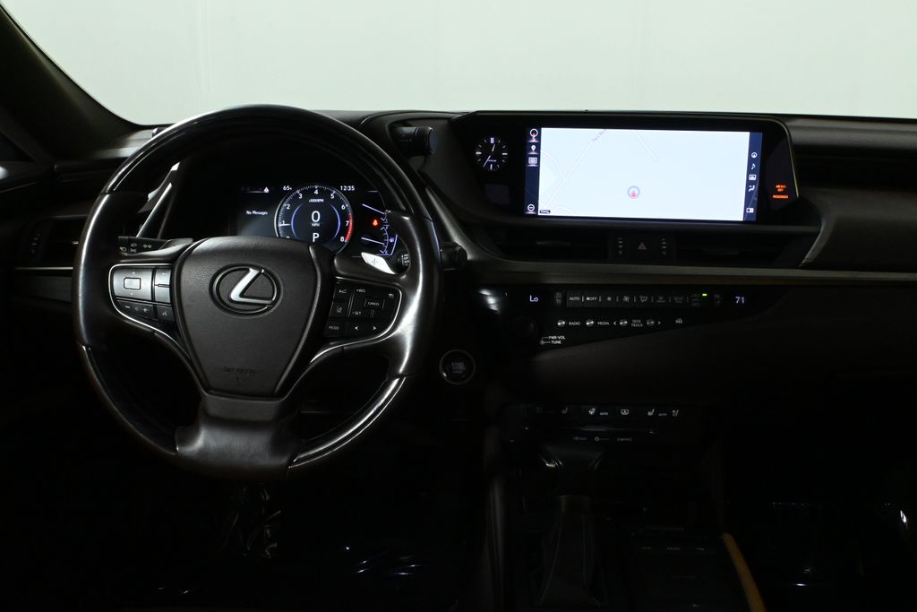 2019 Lexus ES 350 Luxury 18