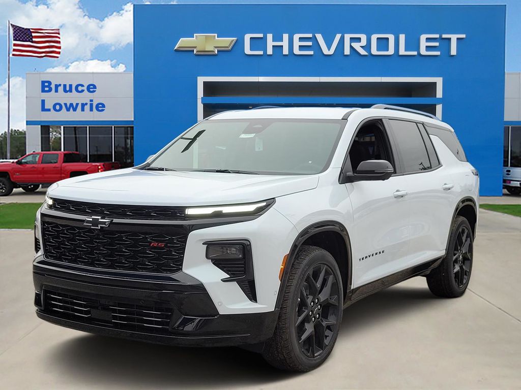 Polar White 2026 Chevrolet Traverse SUV / Crossover Four-Wheel Drive 8-Speed Automatic