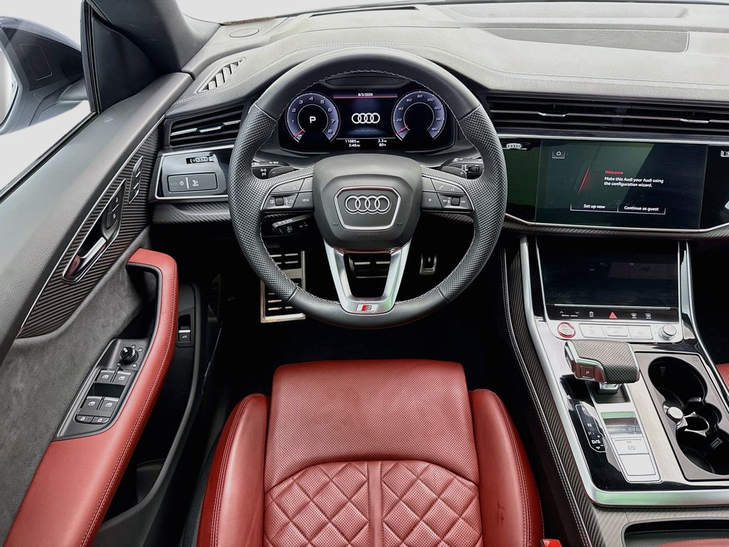 Thumbnail: 2025 Audi SQ8 - 10