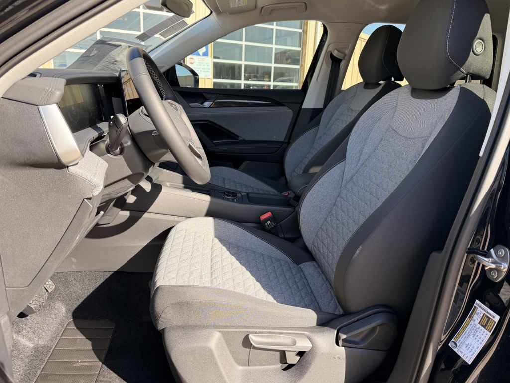 New 2026 Deep Black Volkswagen 2.0T S image 12