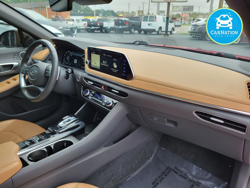 2021 Hyundai Sonata Limited - Photo 13