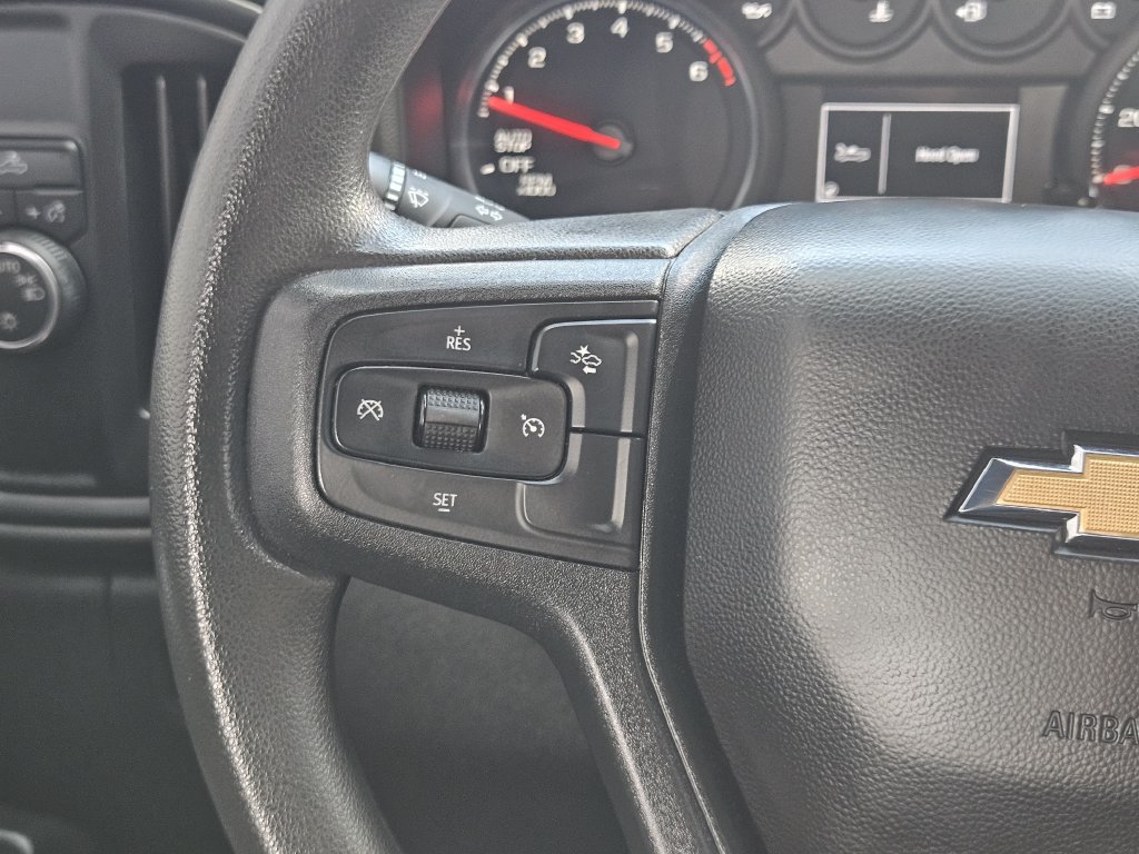Used 2025 Gray Chevrolet Custom image 28