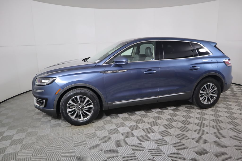 2019 Lincoln Nautilus Select 8