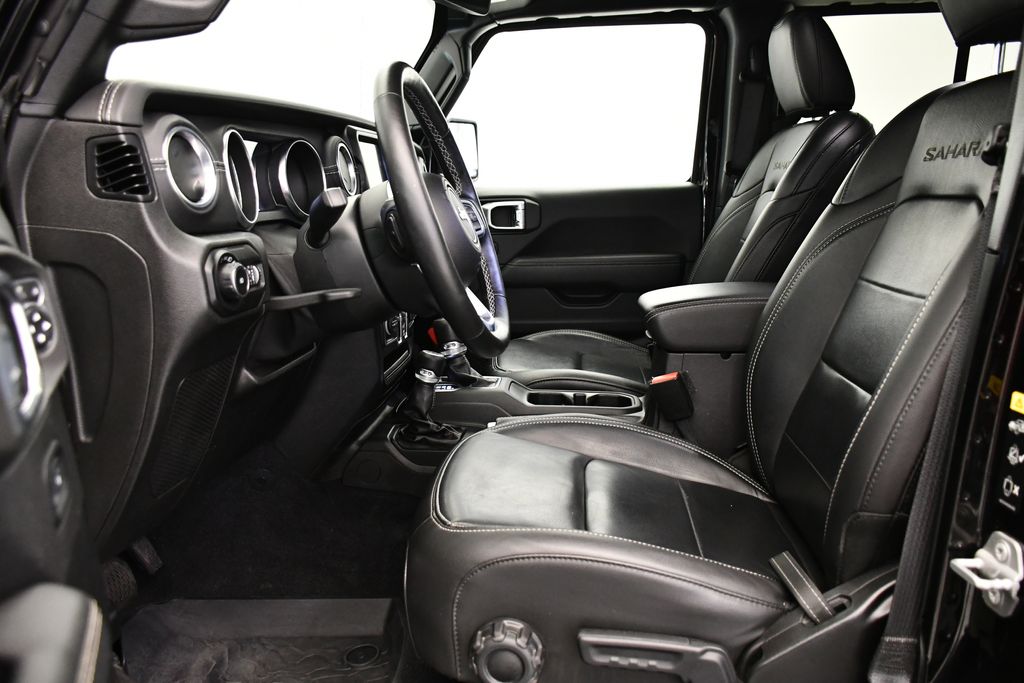 2021 Jeep Wrangler Unlimited Sahara 31