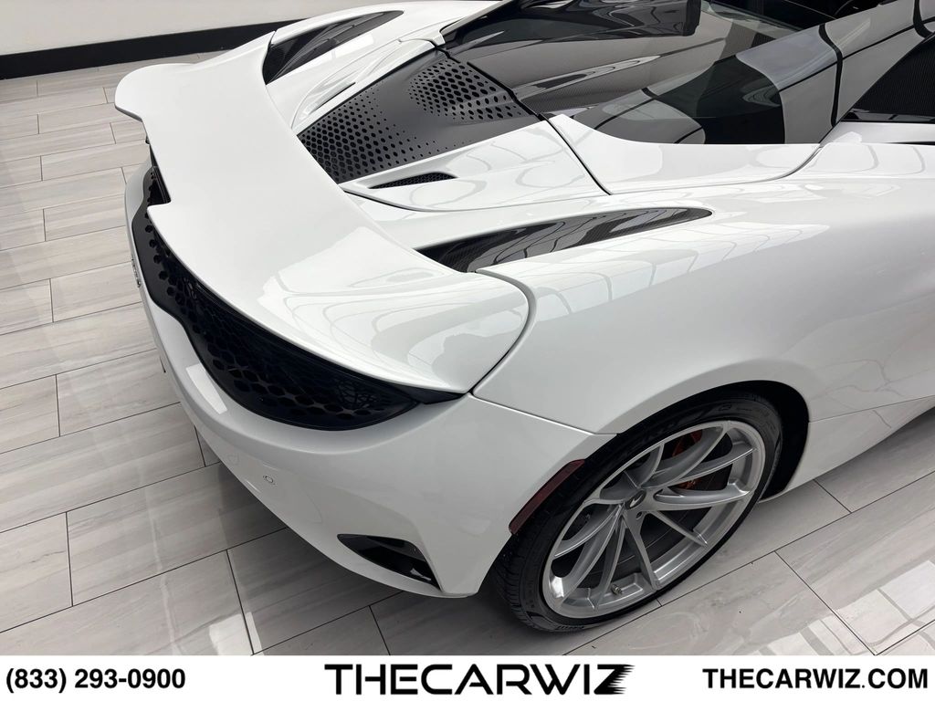 2024 McLaren 750S