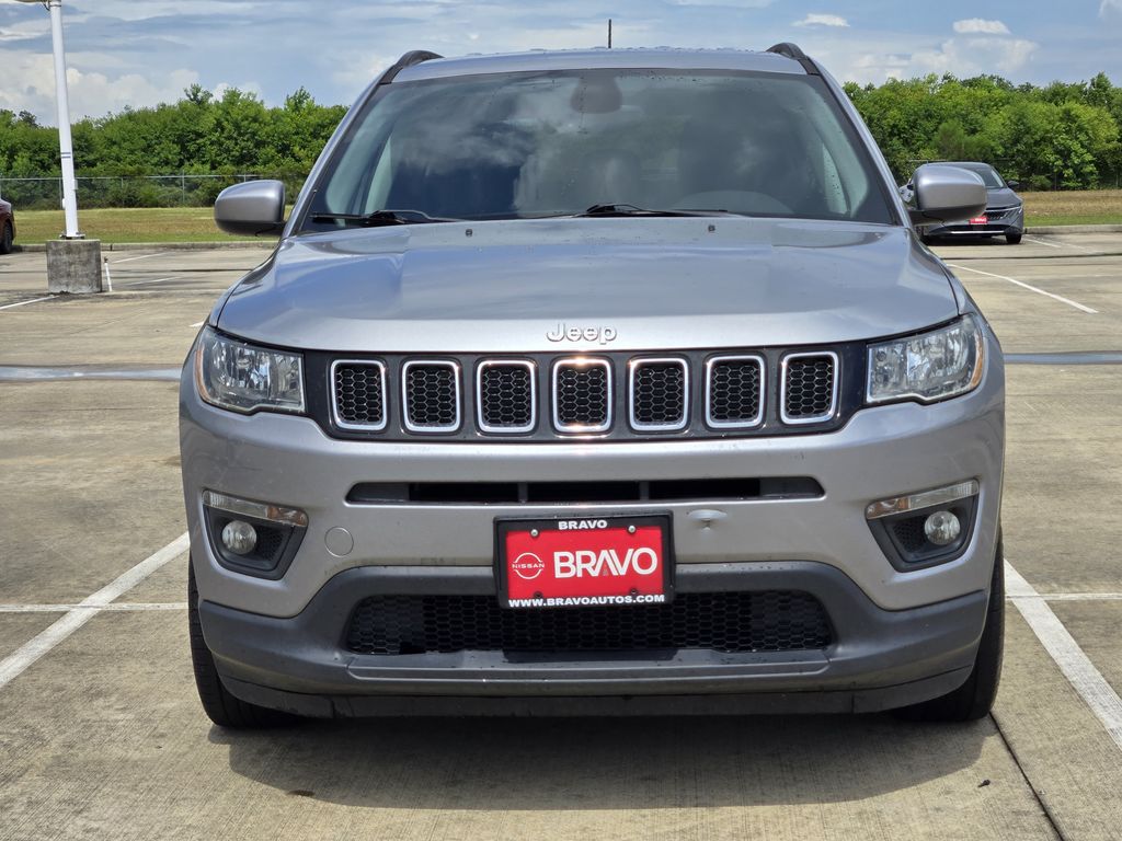 2018 Jeep Compass Latitude Silver at Bravo Nissan