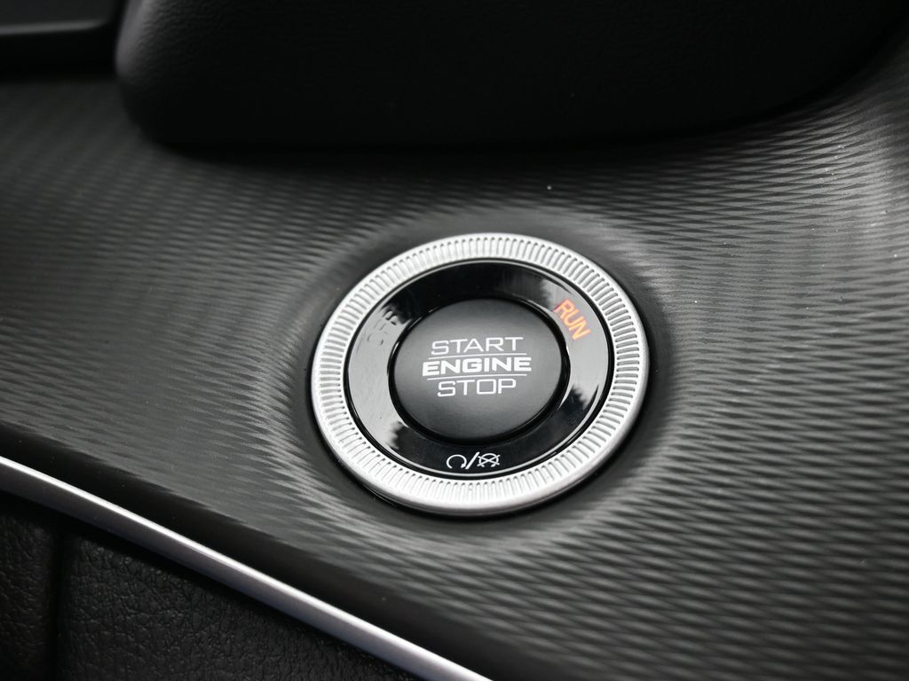 New 2025 Bright White Clearcoat Jeep Laredo image 29