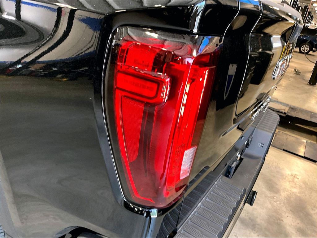 2024 GMC Sierra 1500 — photo 35
