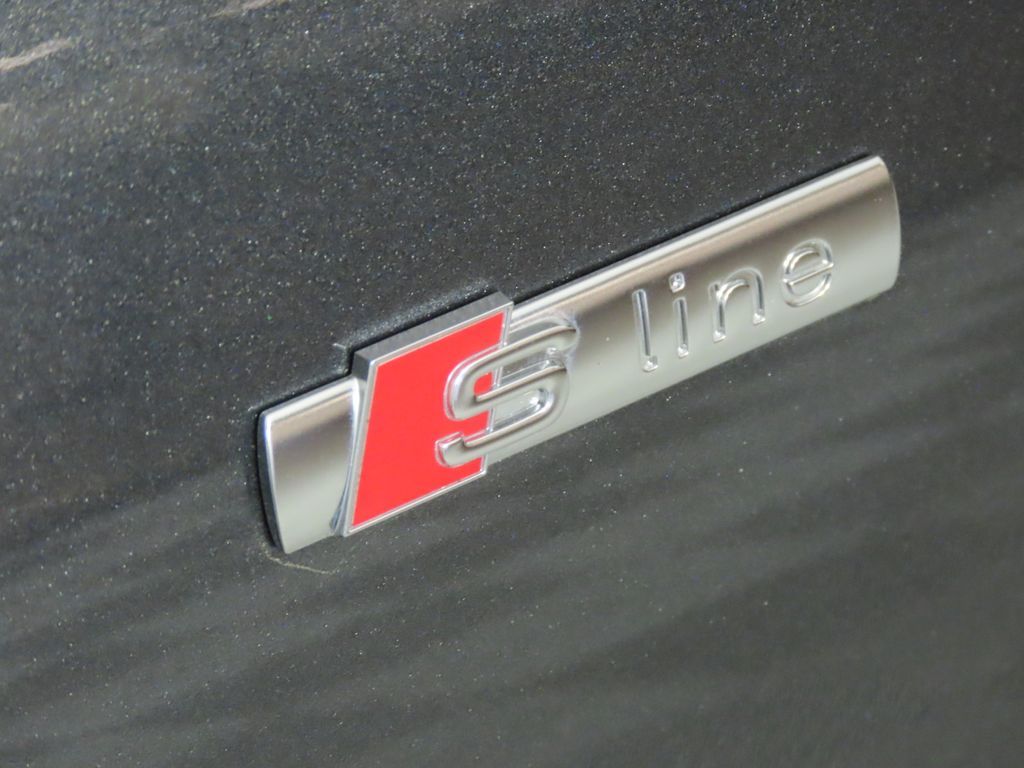 Thumbnail: 2026 Audi A6 - 11