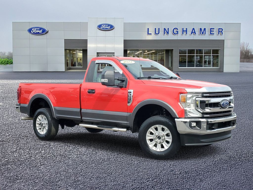 2022 Ford F-350 Super Duty XLT LB 4WD