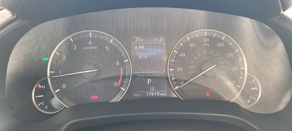 Thumbnail: 2022 Lexus RX - 6