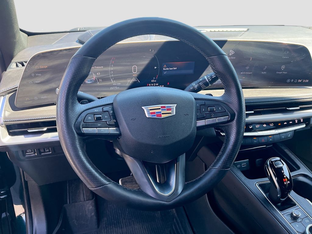 Used 2025 Green Cadillac Sport image 11