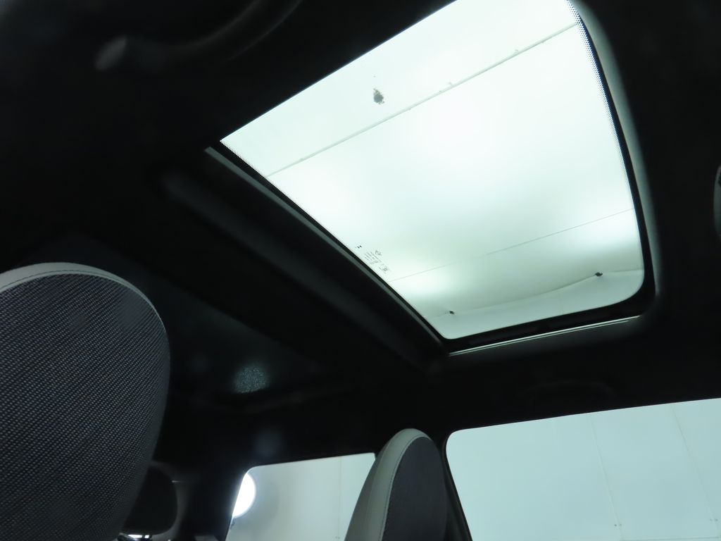 Thumbnail: 2026 MINI Cooper - 20