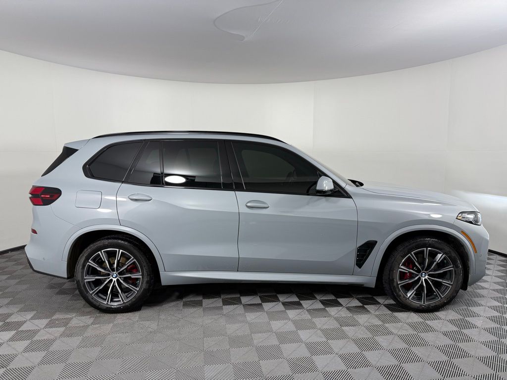 Thumbnail: 2024 BMW X5 - 4