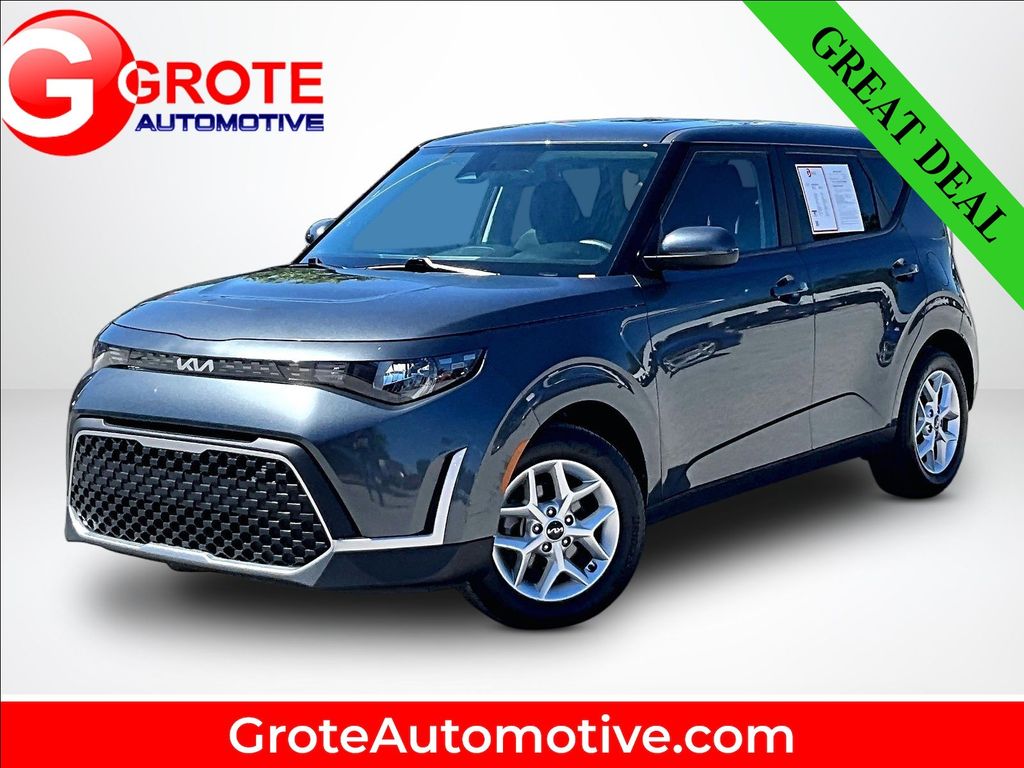 Gravity Gray 2023 Kia Soul SUV / Crossover Front-Wheel Drive Continuously Variable Transmission