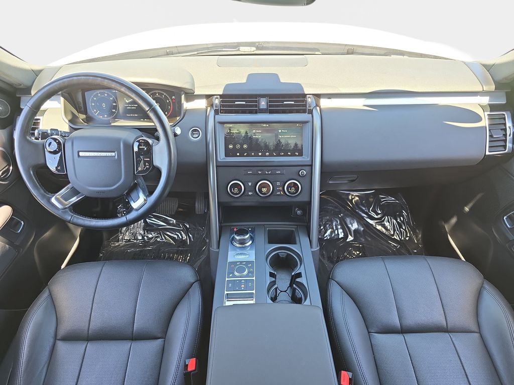 Used 2020 White Land Rover Landmark Edition image 10