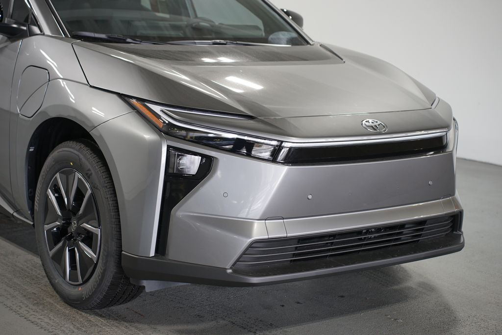 Thumbnail: 2026 Toyota bZ - 4