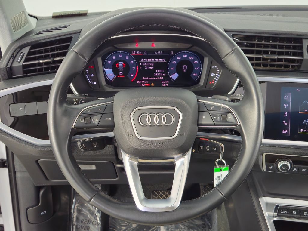 Thumbnail: 2022 Audi Q3 - 27