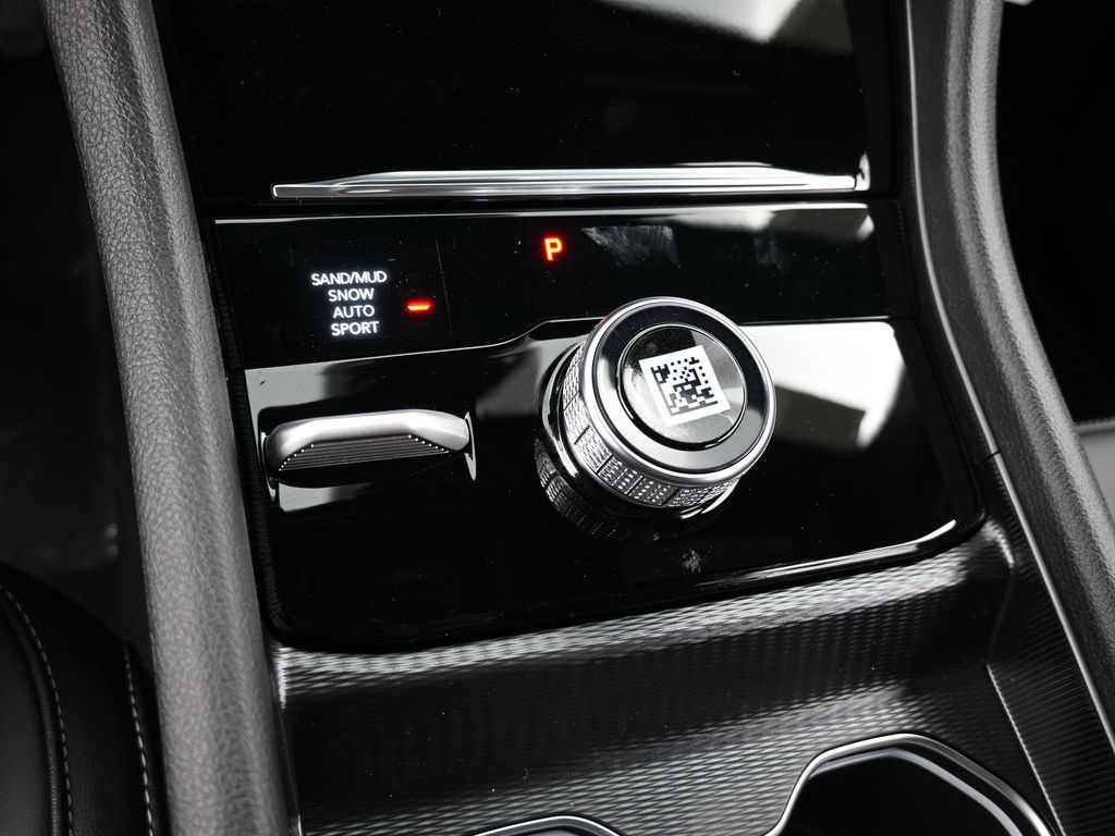 New 2025 Silver Zynith Jeep Limited image 21