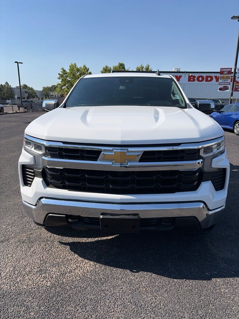 Summit White 2023 Chevrolet Silverado 1500 Pickup Truck Four-Wheel Drive Automatic