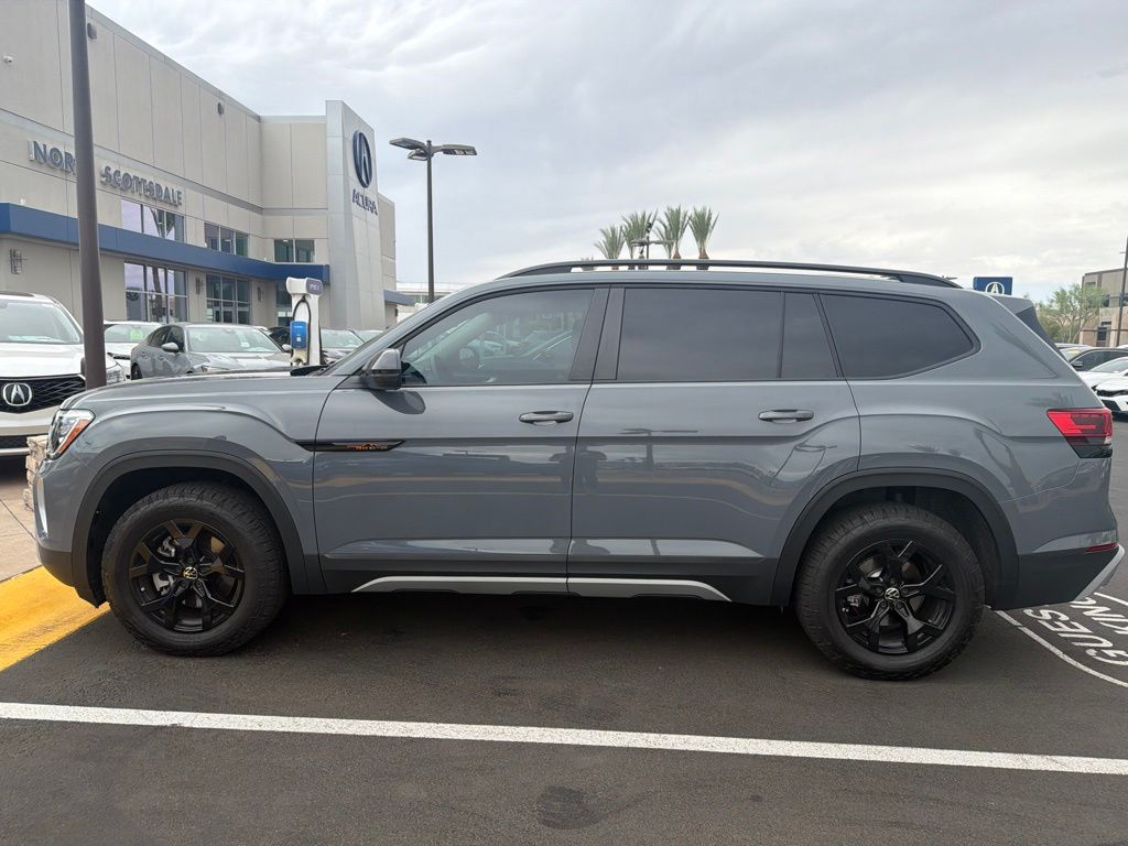 Thumbnail: 2025 Volkswagen Atlas - 2