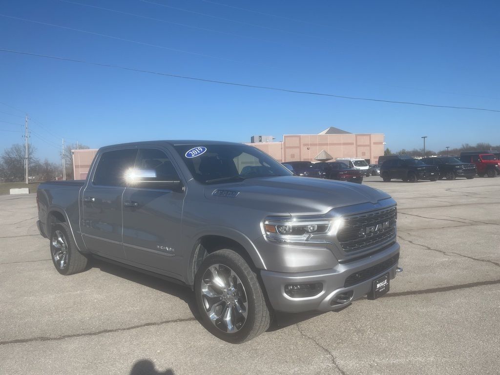 2019 RAM 1500 Limited Crew Cab 4WD