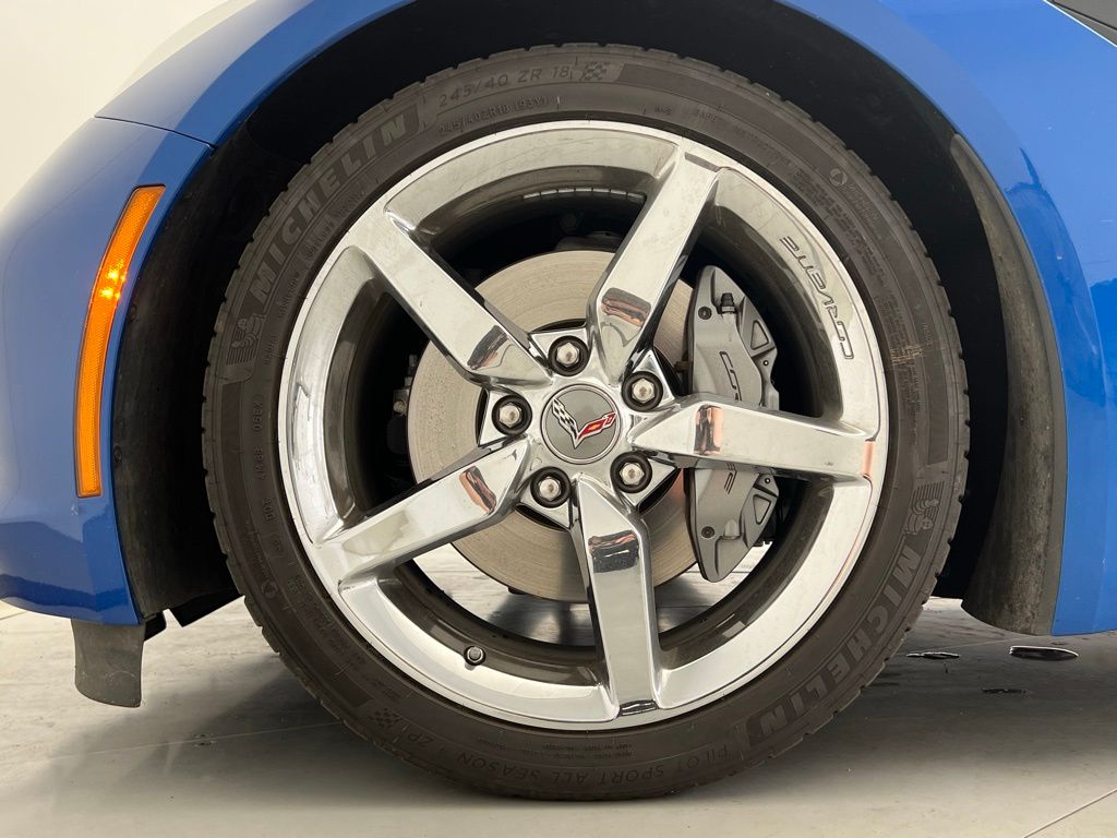 Thumbnail: 2014 Chevrolet Corvette - 28