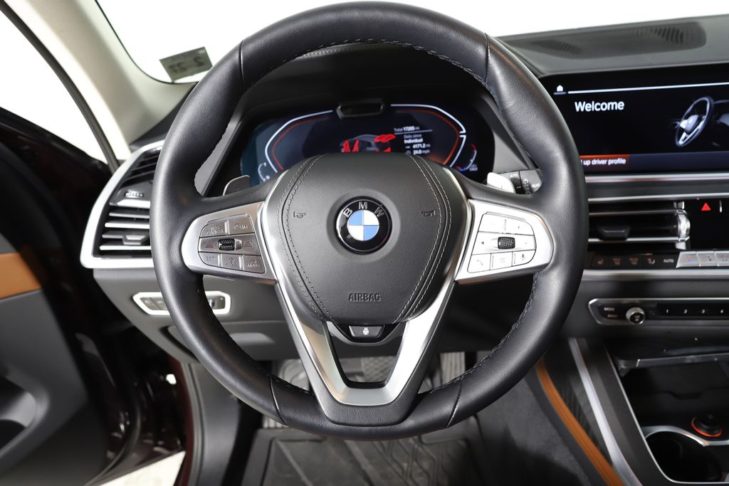 2022 BMW X7 xDrive40i 16