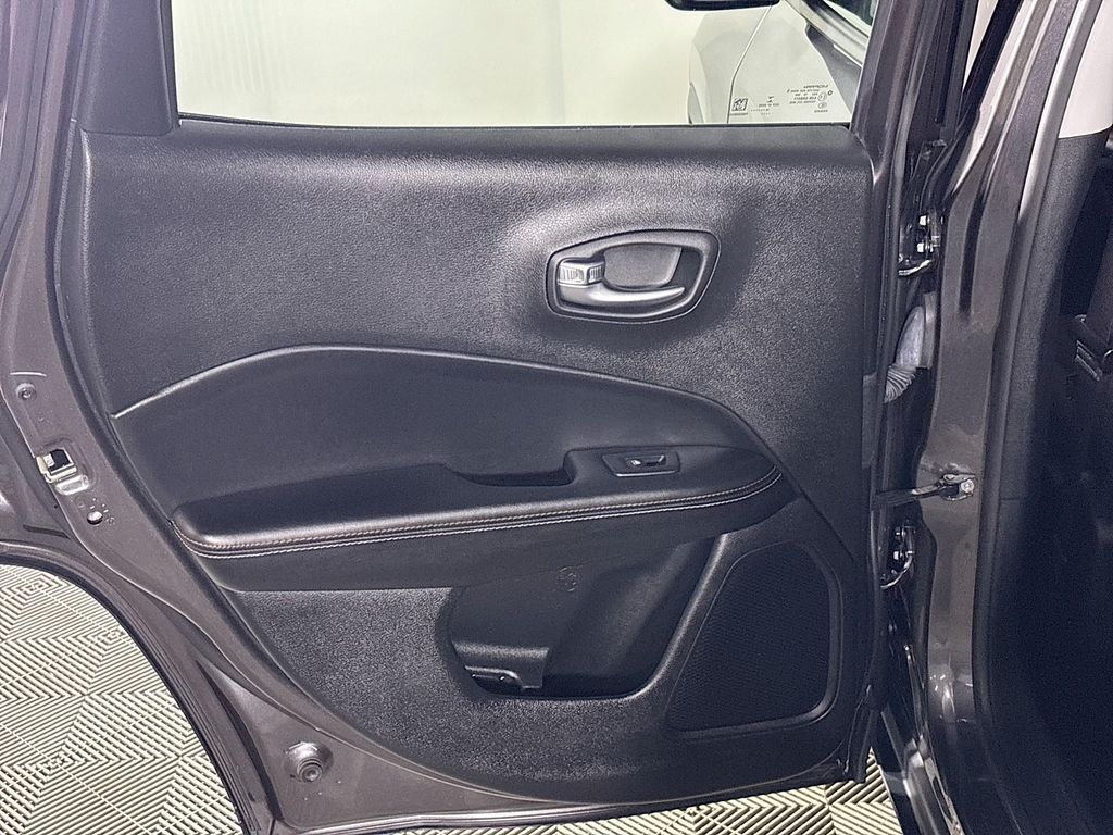2017 Jeep New Compass Sport