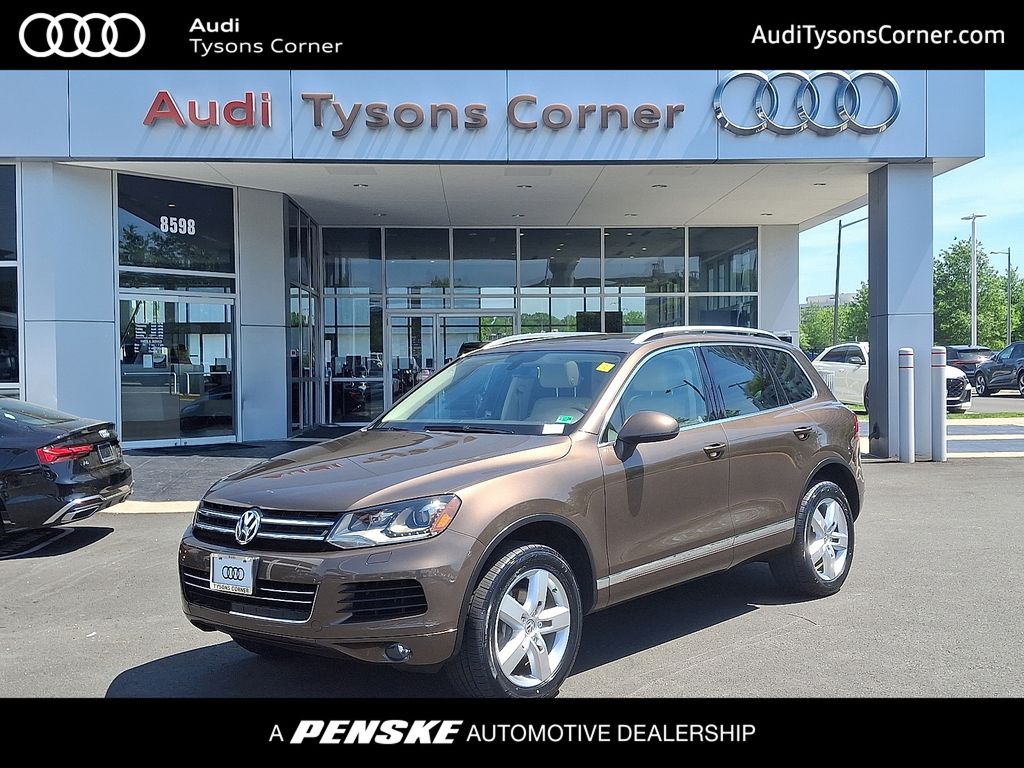 2011 Volkswagen Touareg VR6 Lux -
                Vienna, VA