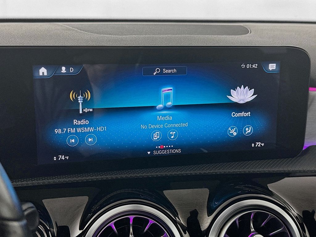 Used 2021 Gray Mercedes-Benz A 220 image 19