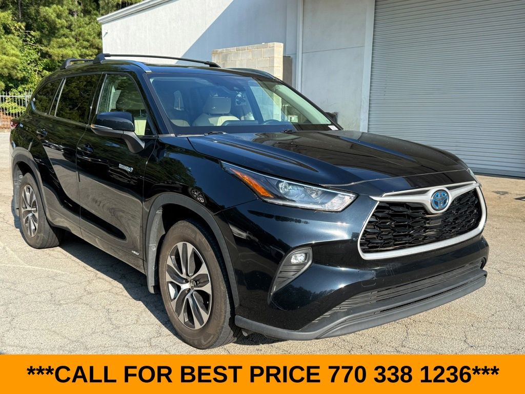 Midnight Black Metallic 2021 Toyota Highlander Hybrid SUV / Crossover All-Wheel Drive Continuously Variable Transmission