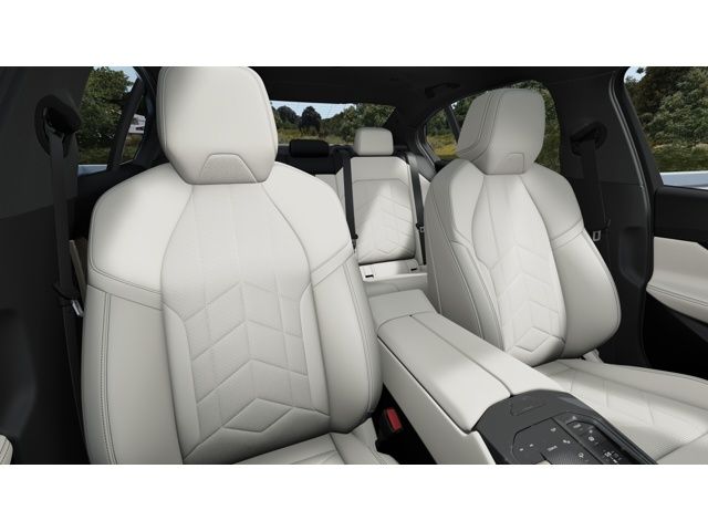 Thumbnail: 2026 BMW 5 Series - 11