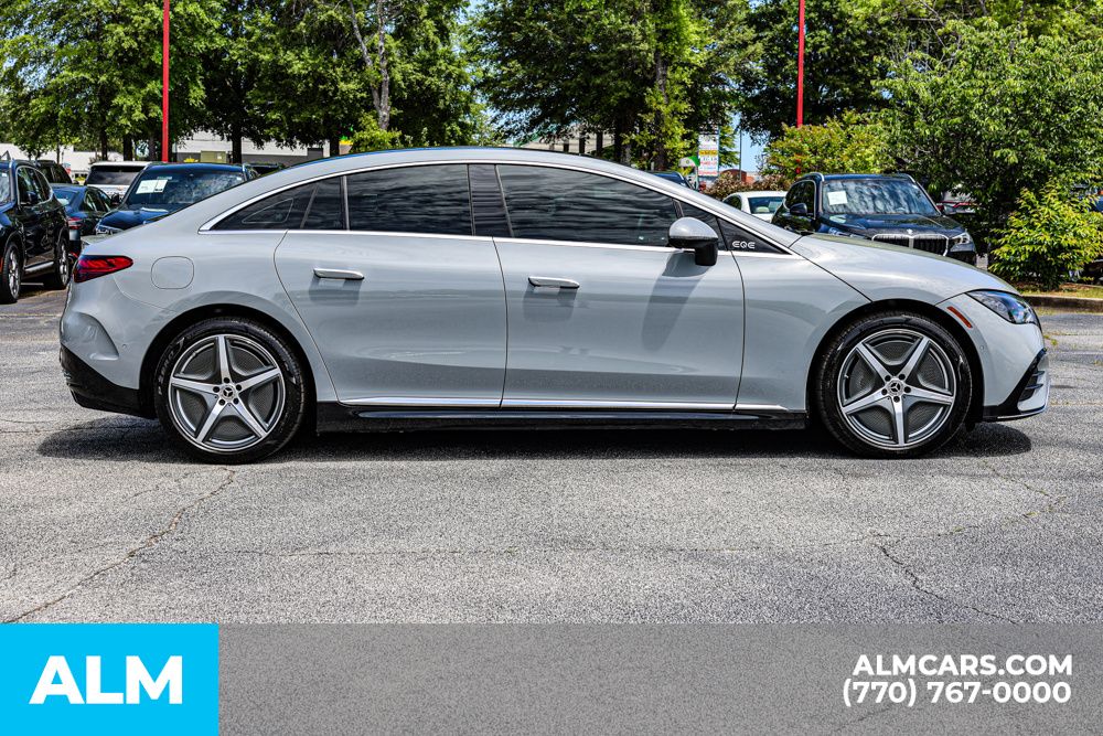 2024 Mercedes Benz 500 4MATIC photo 9