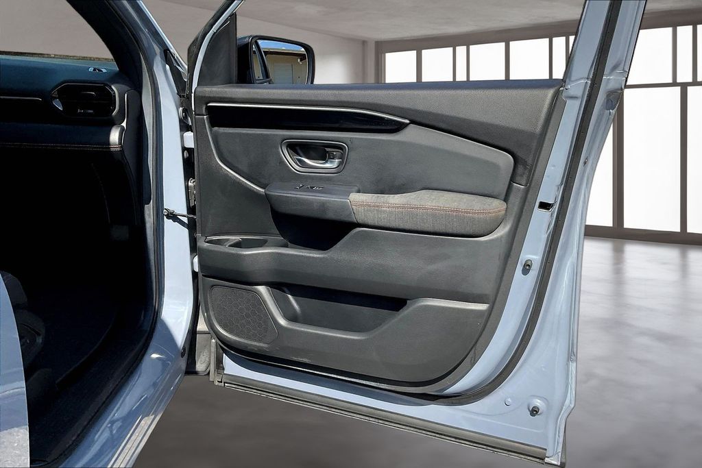 2025 Honda Pilot Sport - Photo 27