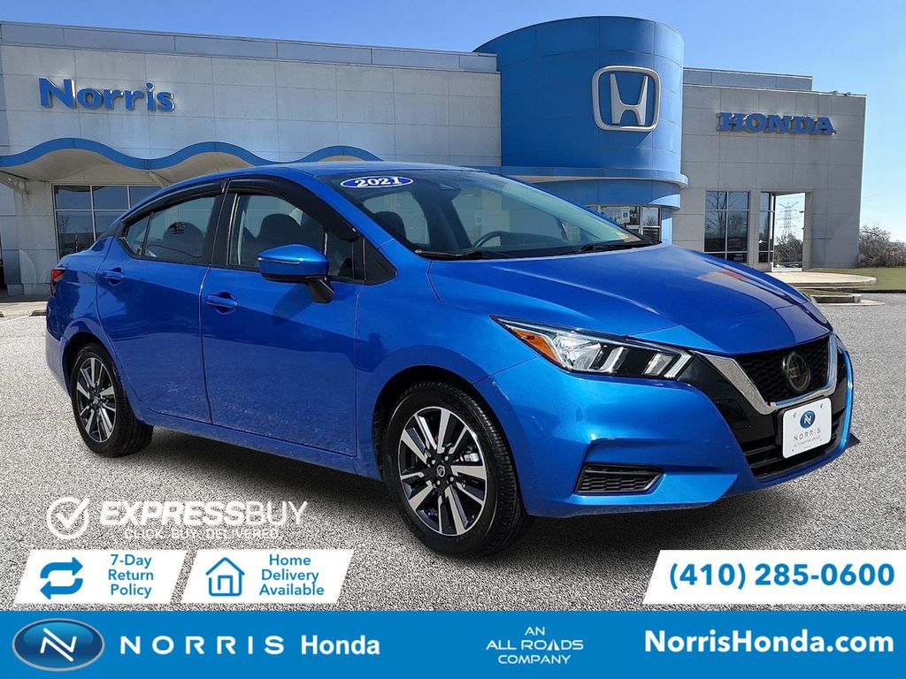 2021 Nissan Versa SV FWD