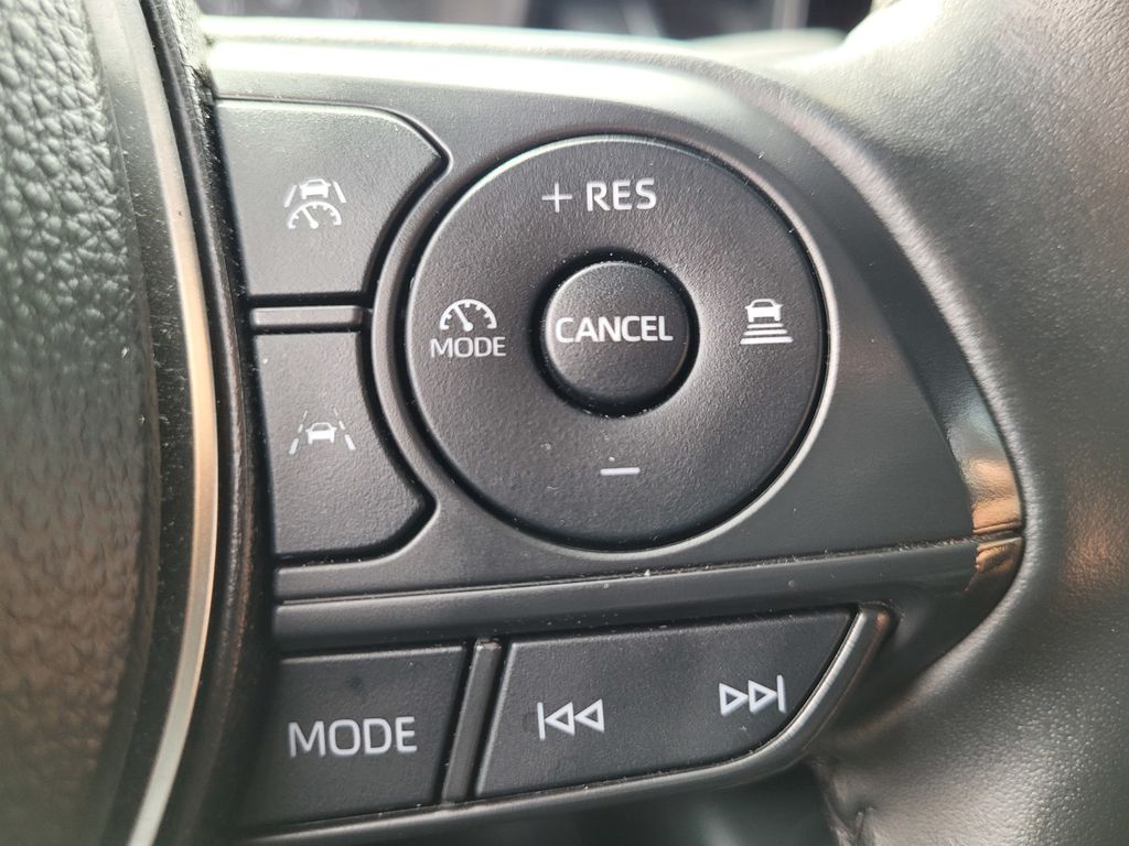 Used 2024  Toyota SE image 23