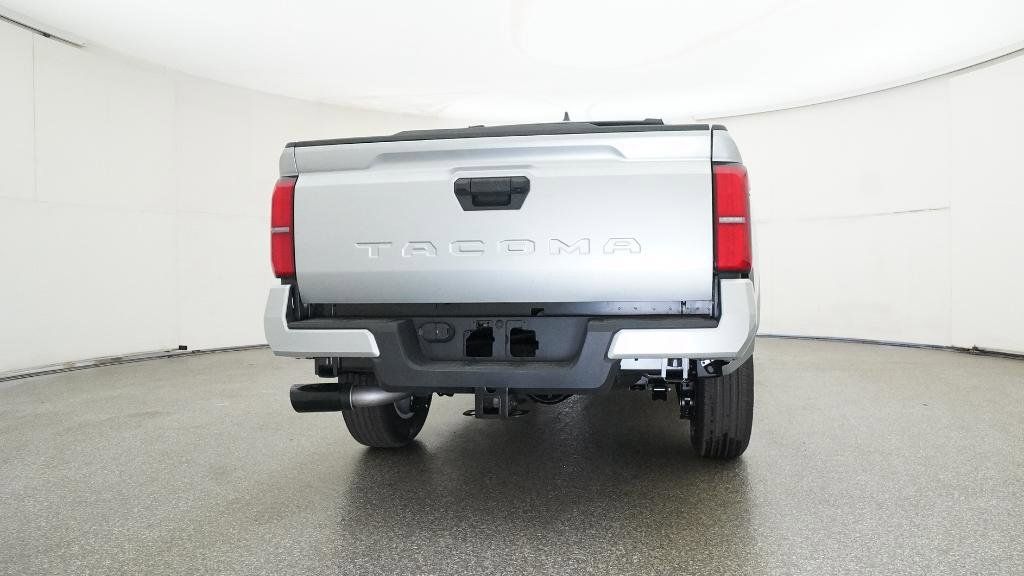 Thumbnail: 2025 Toyota Tacoma - 18