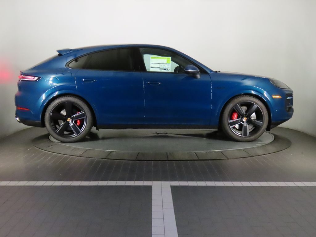 Thumbnail: 2026 Porsche  - 8