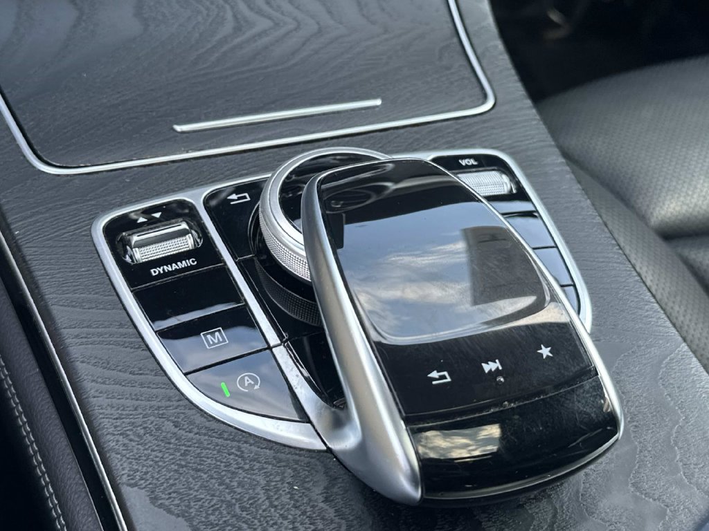 Thumbnail: 2018 Mercedes-Benz GLC - 22