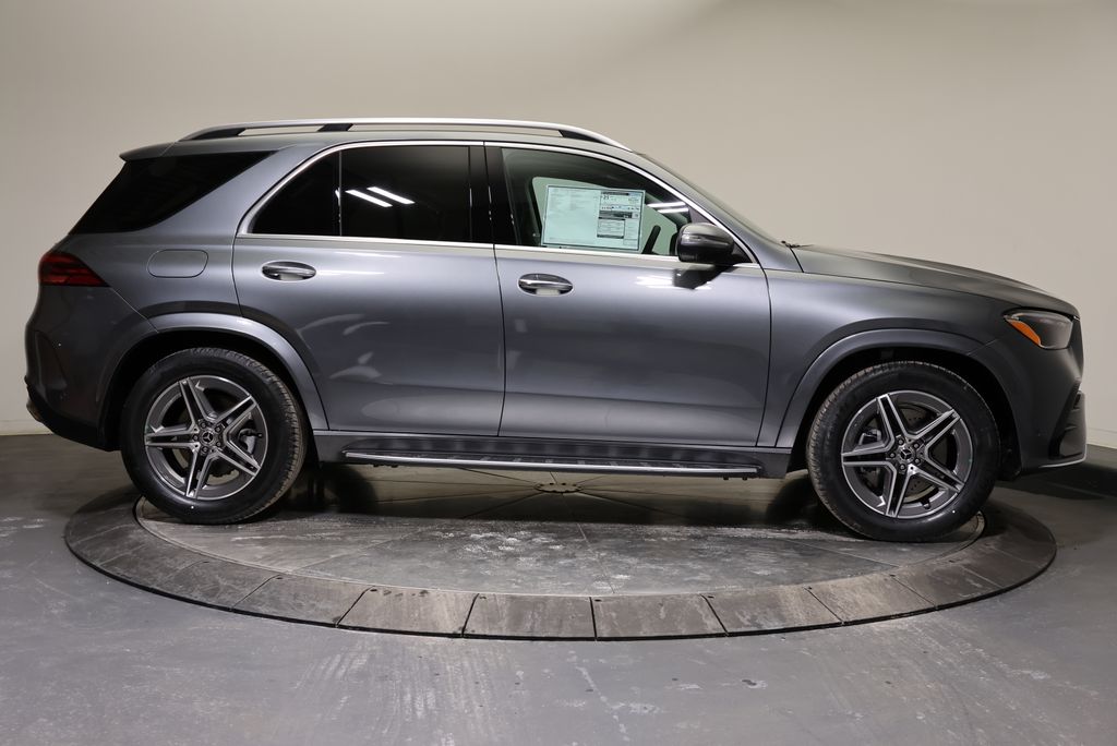 Thumbnail: 2026 Mercedes-Benz GLE - 8