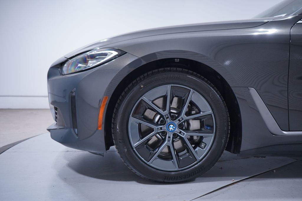 Thumbnail: 2024 BMW i4 - 2