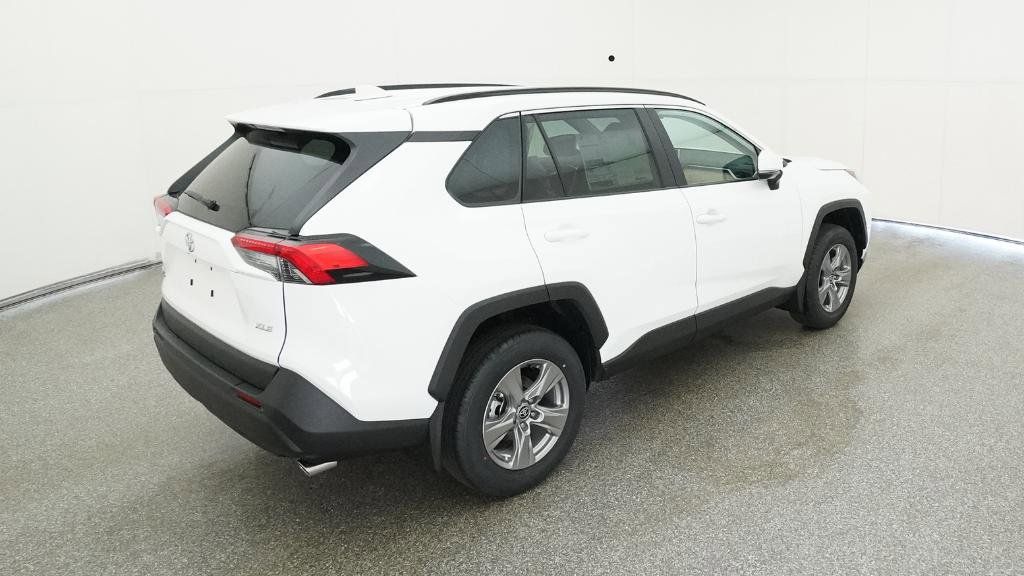 Thumbnail: 2025 Toyota RAV4 - 20